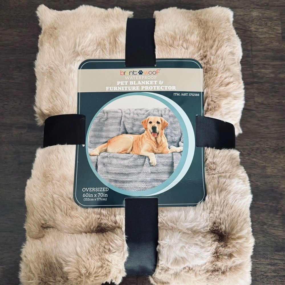 Waterproof Pet Blanket Furniture Protector Faux Fur Throw Tan